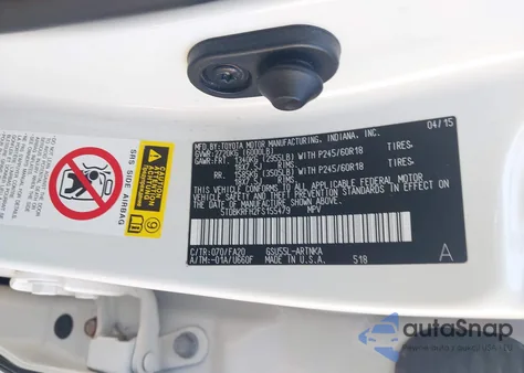 2015 Toyota Highlander Le/Le Plus z USA, uszkodzony, nr VIN 5TDBKRFH2FS155479